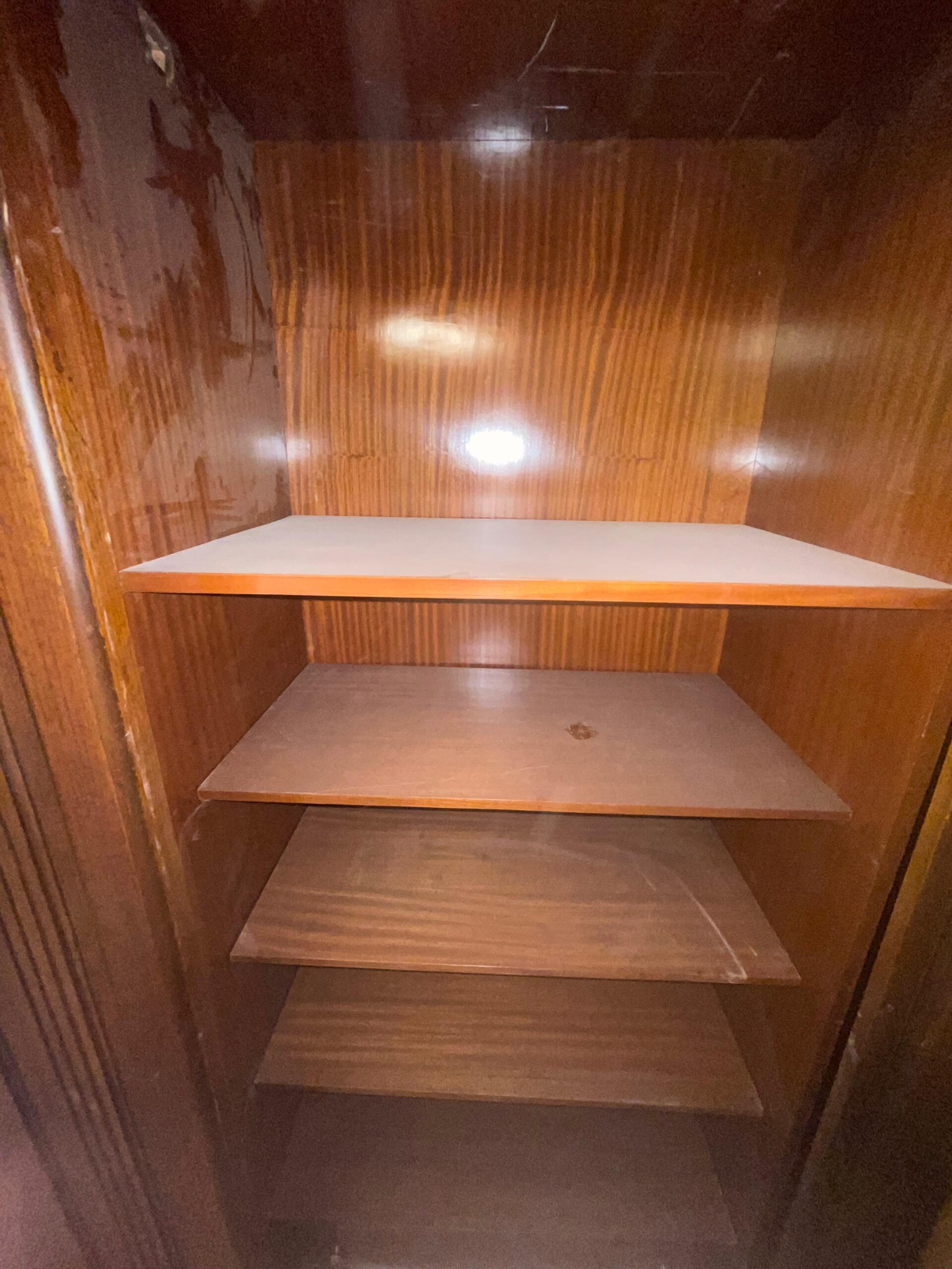 93bef5a4-5127-4031-90a1-bb095a42c177